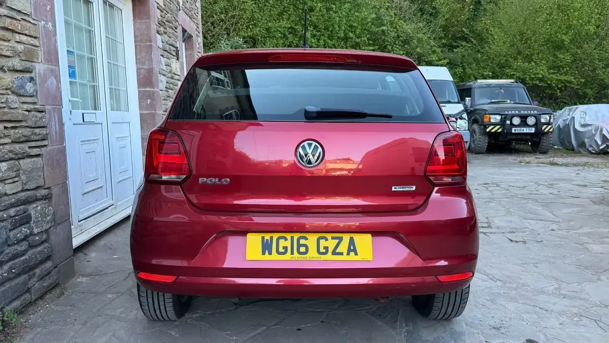 Used VW Polo SE 2016 Red Hatchback