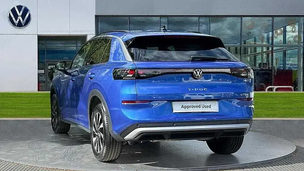 New VW T-Roc Life 150 HP (110 kW) 2026 Black SUV