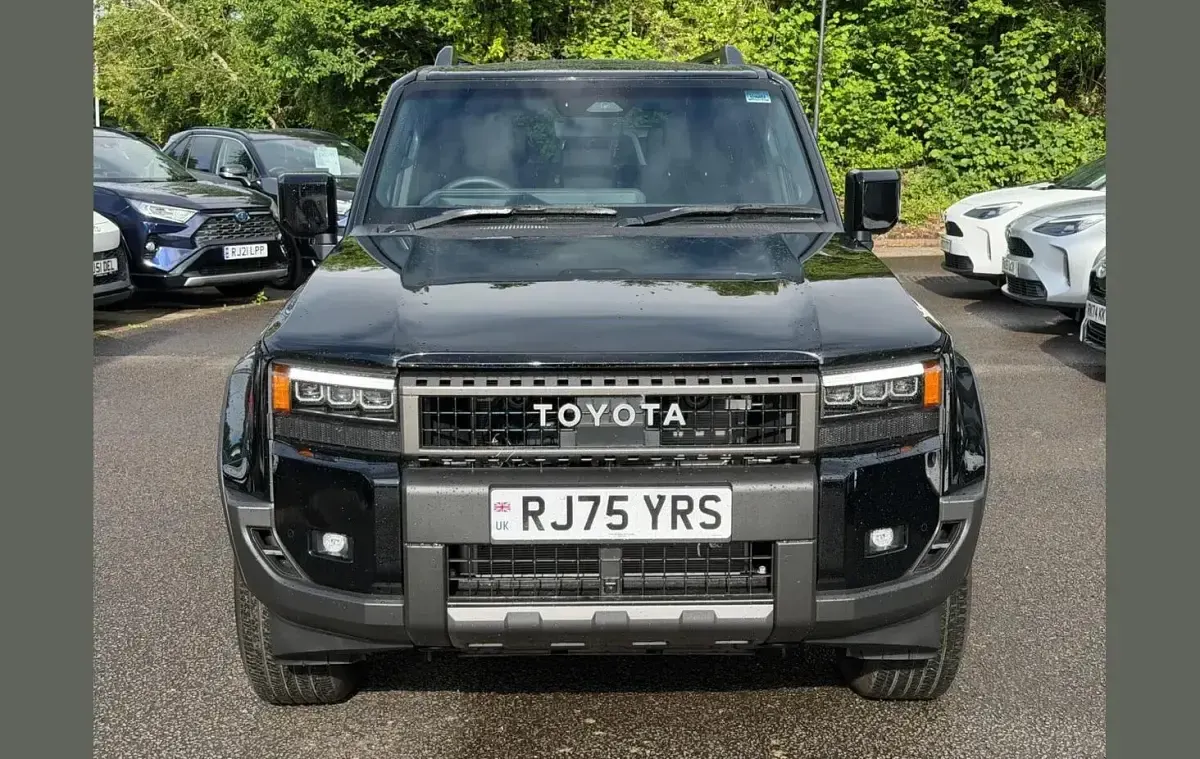 New Toyota Land Cruiser 202 HP (148 kW) 2026 Black SUV
