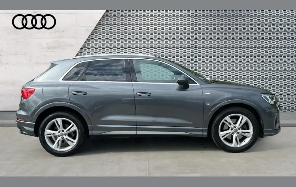 Used Audi Q3 S-Line 190 HP (139 kW) 2019 Grey SUV