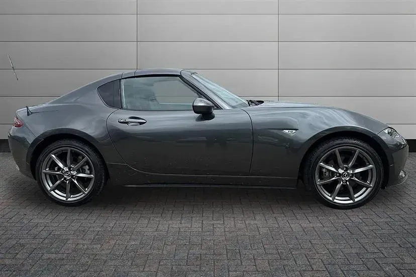 Used Mazda MX5 Inclusive 184 HP (135 kW) 2021 Machine grey Cabriolet