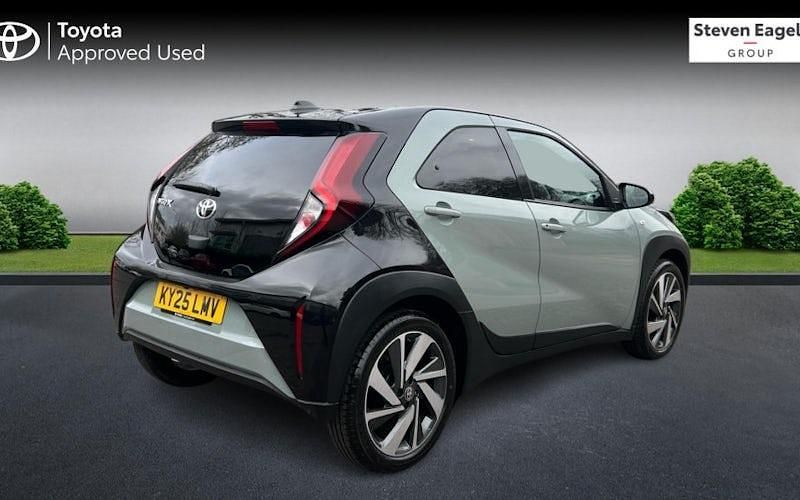 Used Toyota Aygo X 72 HP (52 kW) 2025 SUV