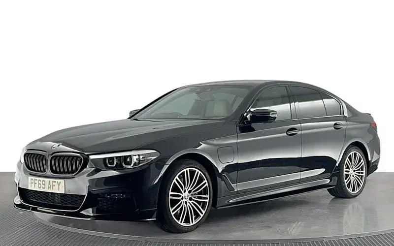 Usado BMW 530e M Sport 252 HP (185 kW) 2020 Sedan