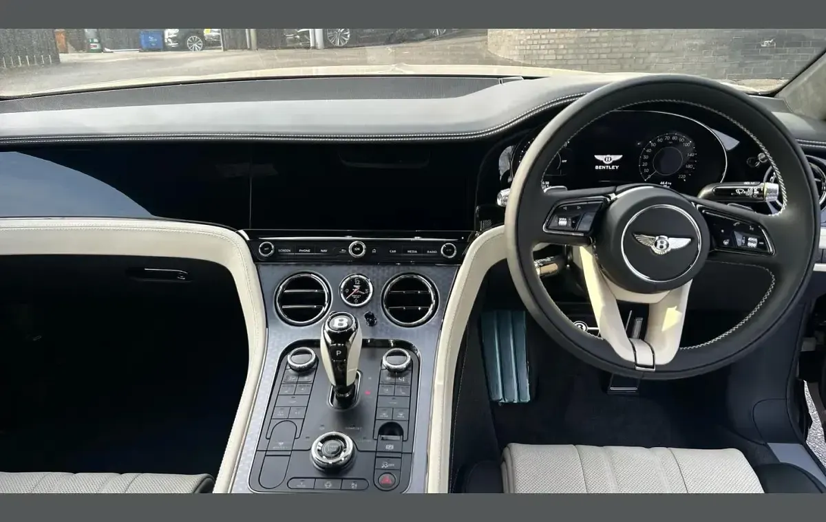 Used Bentley Continental 680 HP (500 kW) 2026 Grey Coupe