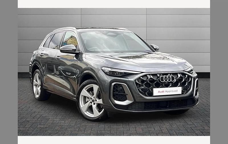 Used Audi Q5 S-Line 200 HP (147 kW) 2025 Grey SUV