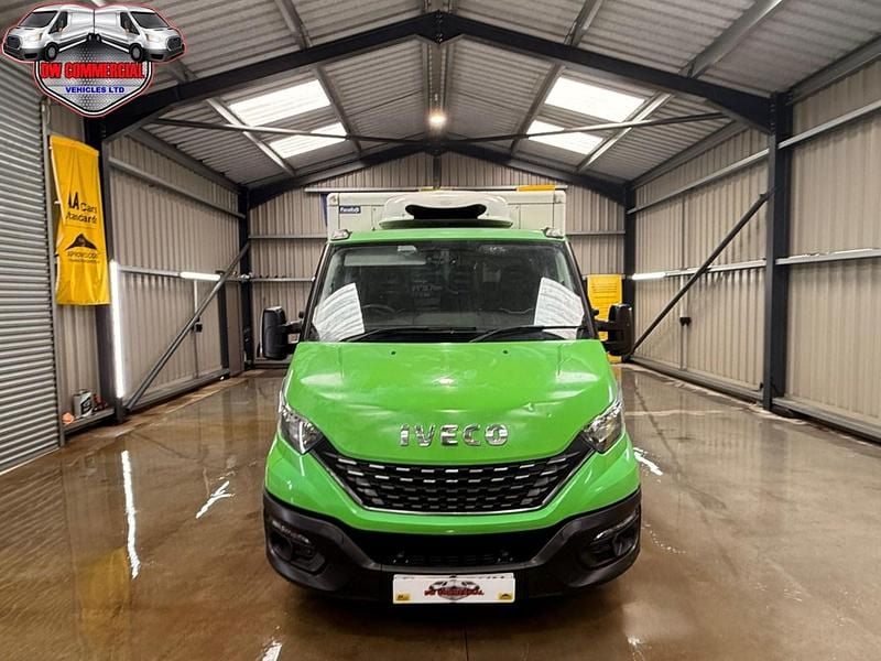 Used Iveco Daily 140 HP (102 kW) 2020 Green Cabriolet