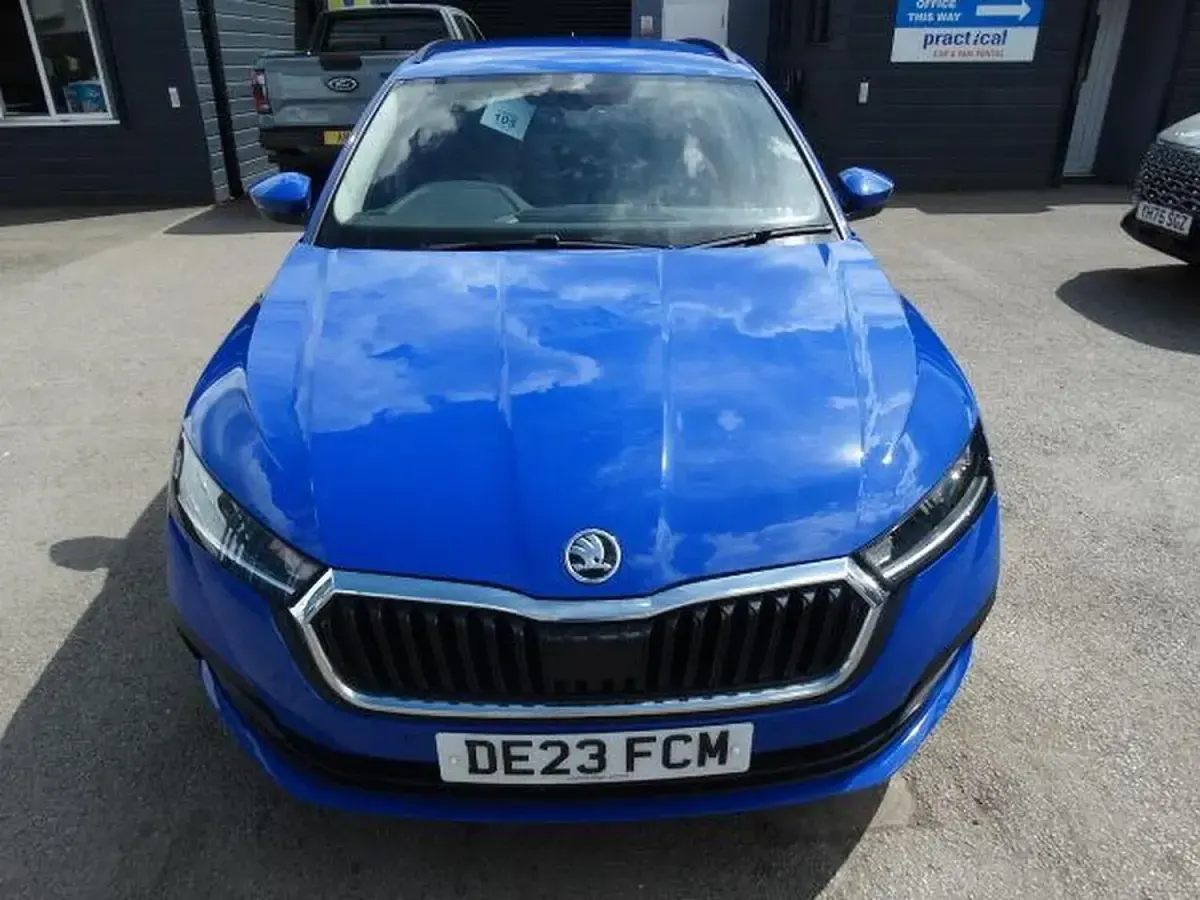 Used Skoda Octavia SE Technology 2023 Blue Estate