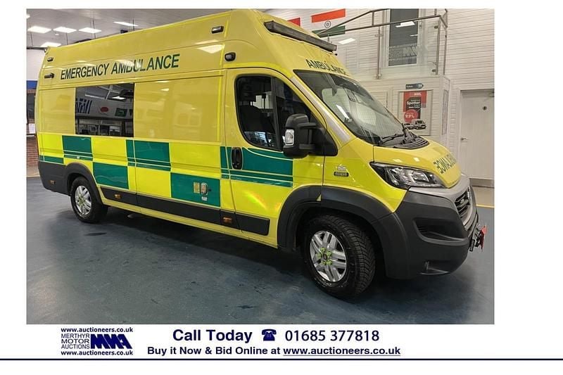 Used Fiat Ducato 180 HP (132 kW) 2017 Yellow Van