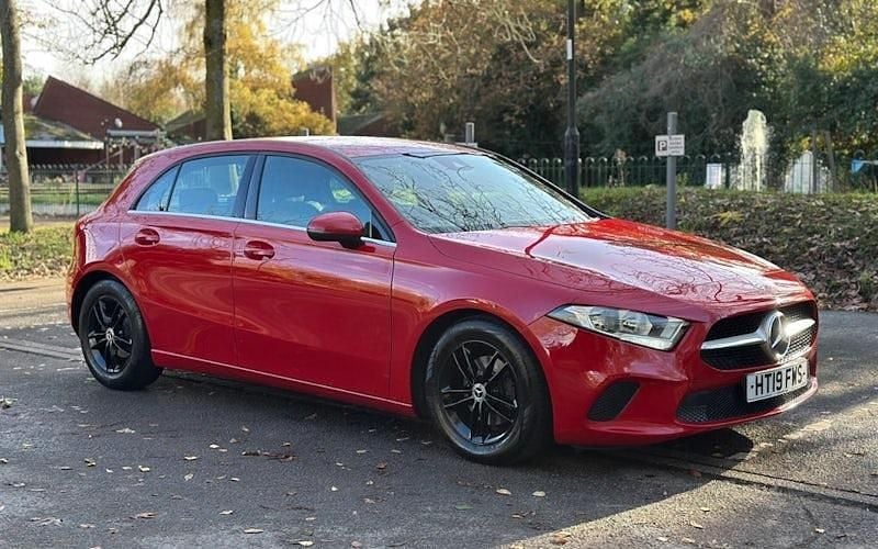Used 2021 Mercedes A180 SE Hatchback | £12,495 (Super price) - Image 1/4