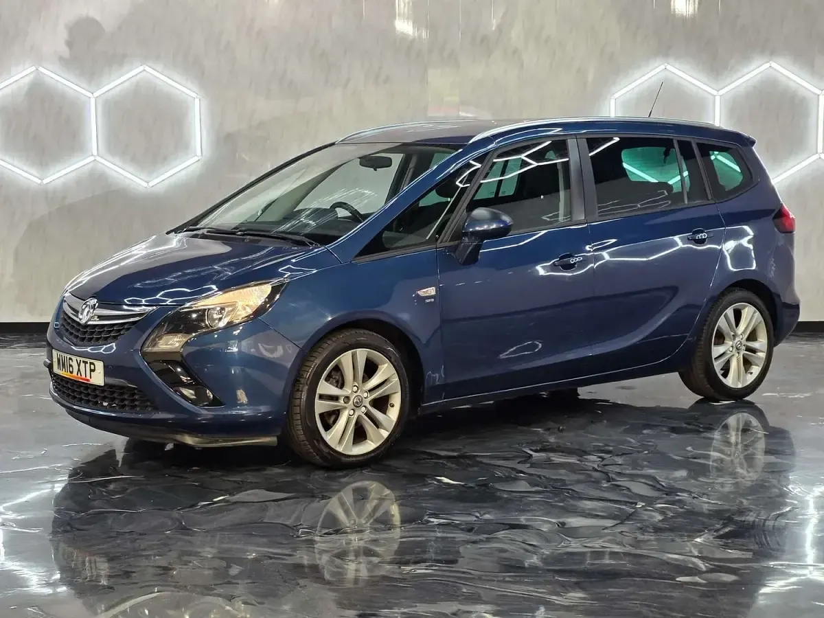 Used Vauxhall Zafira SRi 140 HP (102 kW) 2016 Blue MPV