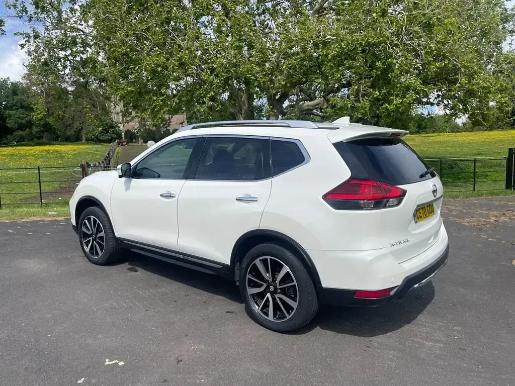 Used Nissan X-Trail Tekna 160 HP (117 kW) 2020 White SUV