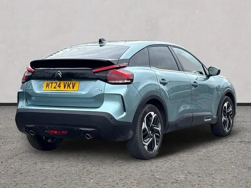 Używany Citroën C4 PureTech 2024 Niebieski SUV