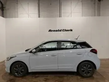 Used Hyundai i20 SE 84 HP (61 kW) 2020 Grey Hatchback
