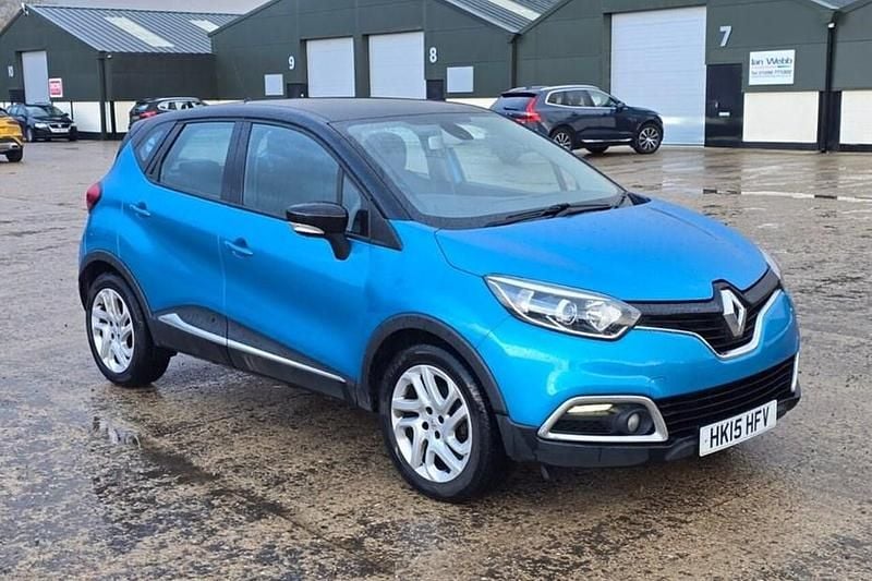 Used Renault Captur Dynamique 90 HP (66 kW) 2015 Blue SUV