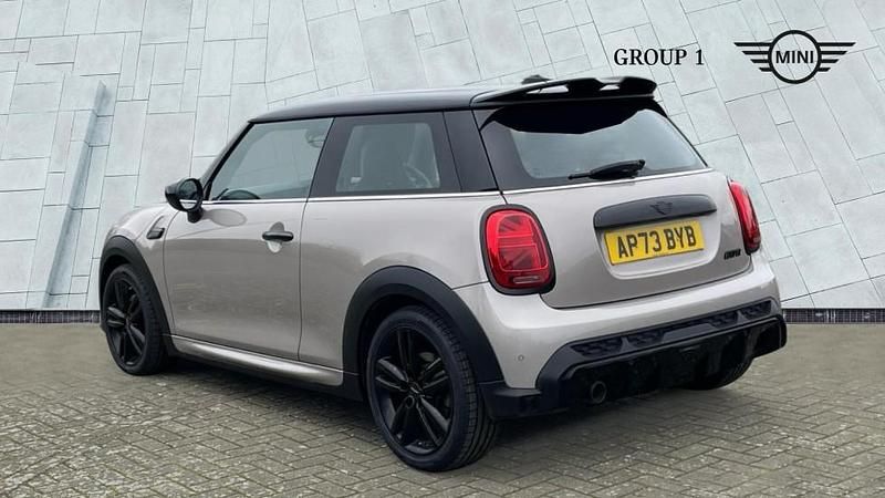 Used Mini Cooper Hatch 134 HP (98 kW) 2023 Grey Hatchback