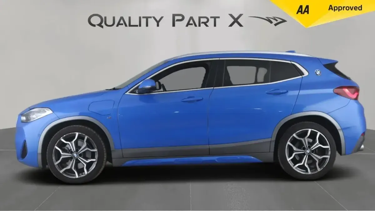 Usado BMW X2 M Sport 220 HP (161 kW) 2021 Azul SUV