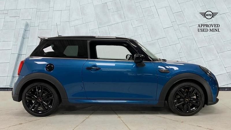 Used Mini Cooper S Sport 192 HP (141 kW) 2022 Blue Hatchback