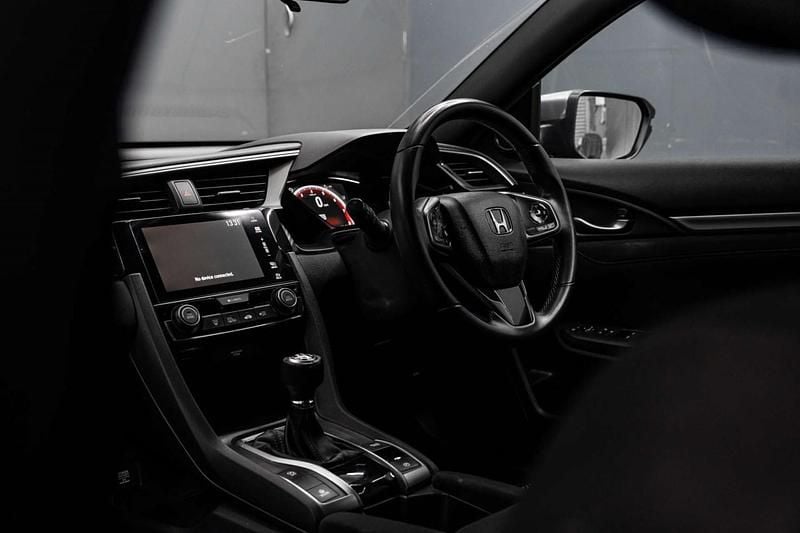 Gebraucht Honda Civic Sport 182 PS (133 kW) 2017 Grau Kleinwagen