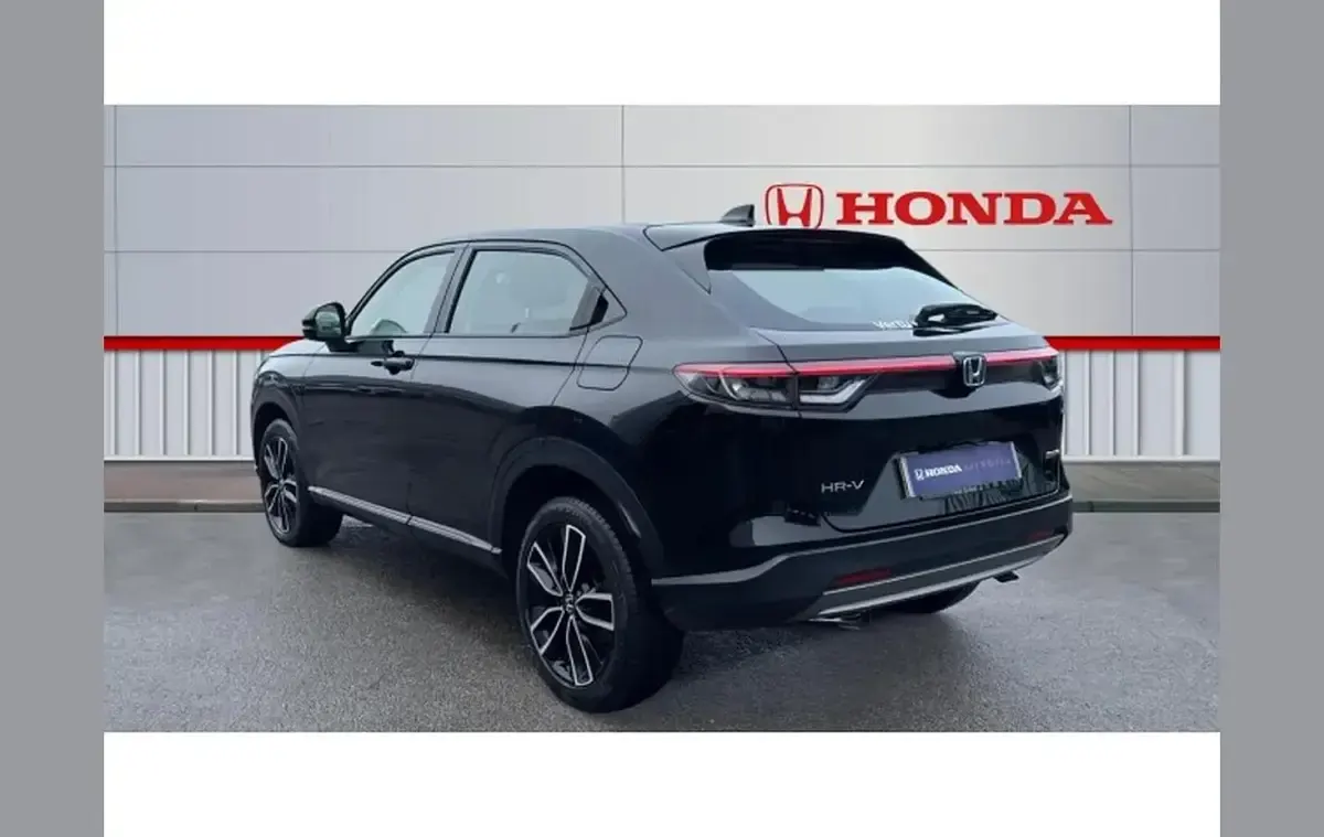 Second-hand Honda HR-V Elegance 131 CP (96 kW) 2023 Negru SUV