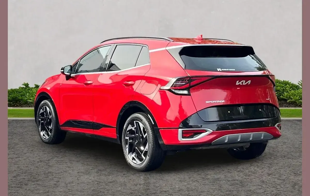 Used Kia Sportage GT-Line 147 HP (108 kW) 2024 Red SUV