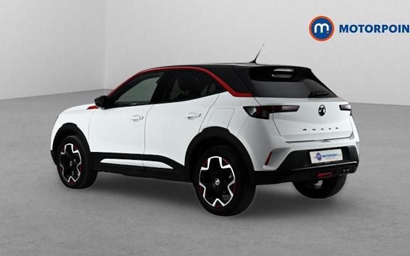 Used Vauxhall Mokka 131 HP (96 kW) 2024 White SUV