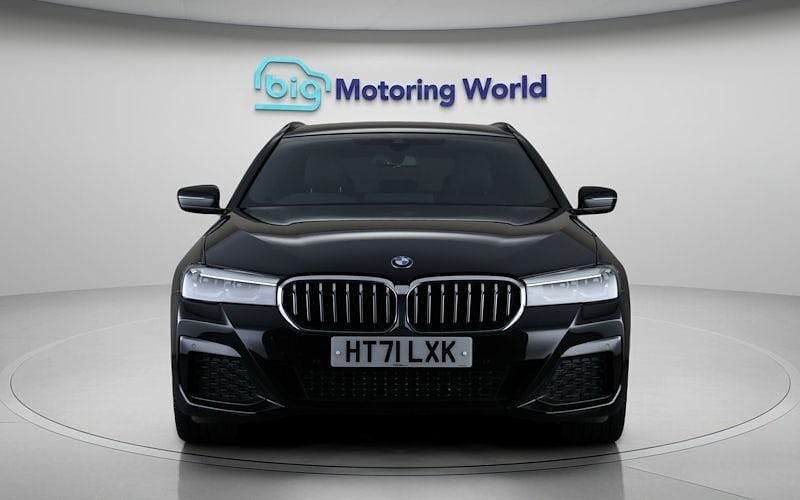 Used BMW 520 M Sport 190 HP (139 kW) 2022 Black Estate