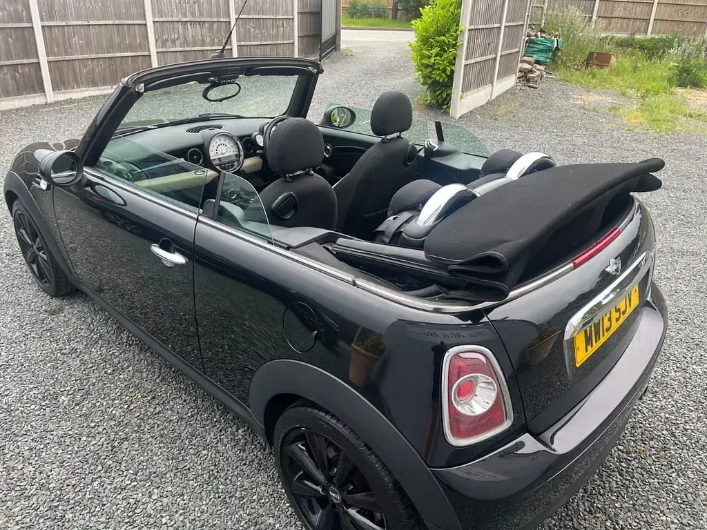 Used Mini Cooper Cabriolet 122 HP (89 kW) 2013 Black Cabriolet