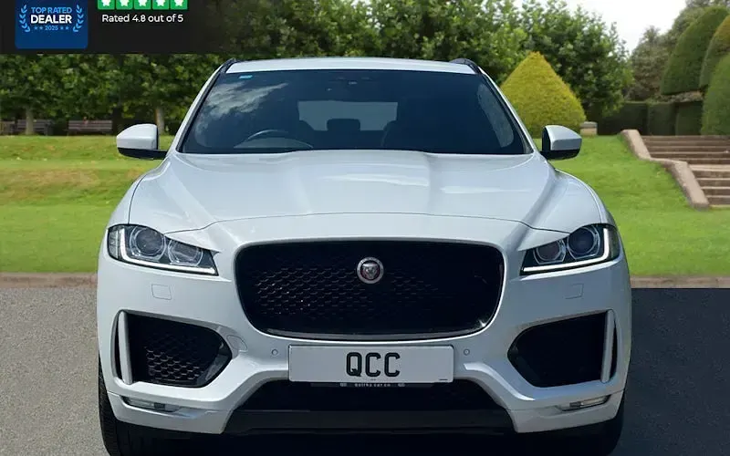 Used Jaguar F-Pace Chequered Flag 179 HP (131 kW) 2020 Yulong white SUV