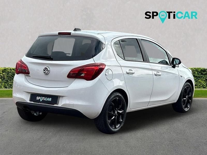 Used Vauxhall Corsa 89 HP (65 kW) 2019 White Hatchback
