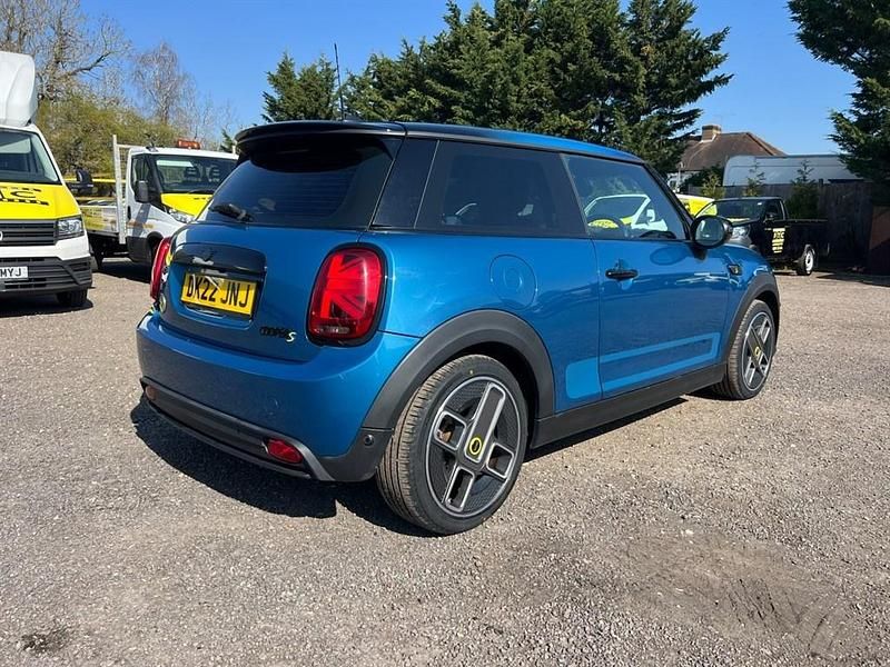 Used Mini Cooper S Collection 135 kW (184 HP) 2022 Blue Hatchback