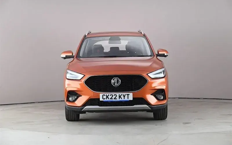 Usado MG ZS Exclusive 106 HP (77 kW) 2024 SUV