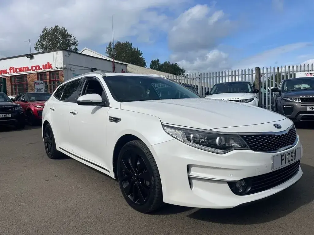 Used Kia Optima 139 HP (102 kW) 2017 White Estate