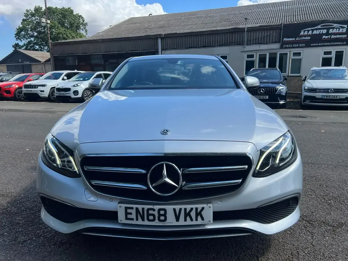 Used Mercedes E200 SE 184 HP (135 kW) 2019 Silver Sedan
