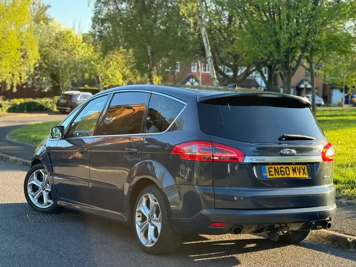 Usado Ford S-MAX Titanium X 2011 Azul Monovolume