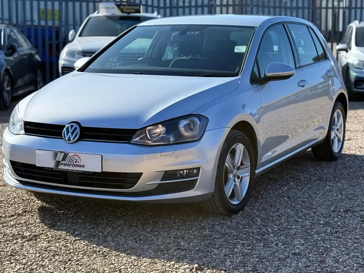 Used VW Golf VII Edition 110 HP (80 kW) 2016 Silver Hatchback