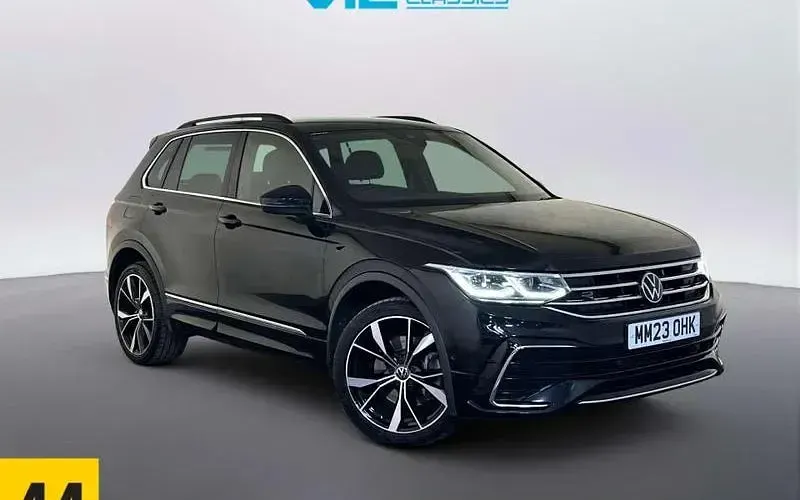 Used VW Tiguan R-line 245 HP (180 kW) 2023 SUV
