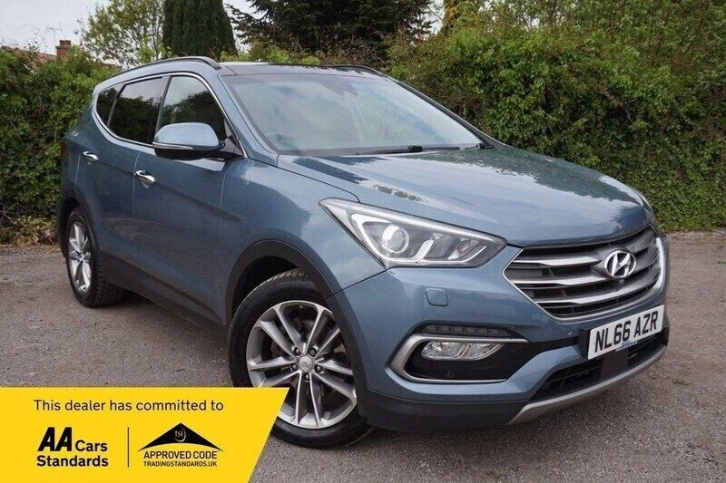 Blue Used 2016 Hyundai Santa Fe Premium SE SUV | £11,990 (Fair price) - Image 1/3