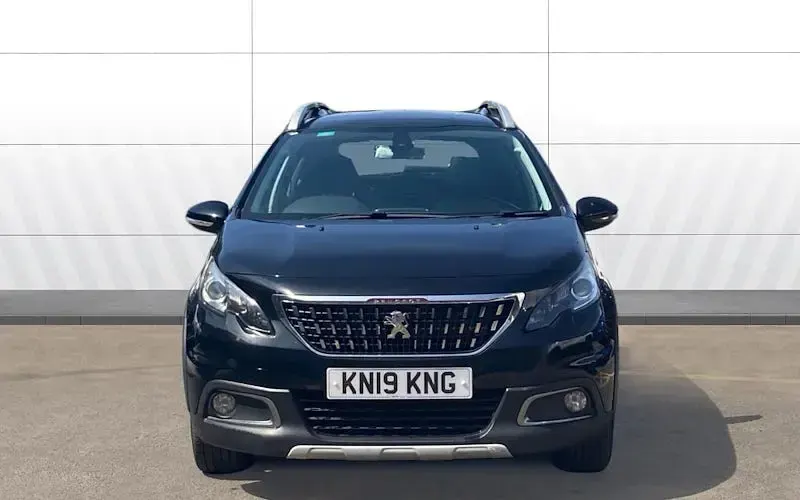 Used Peugeot 2008 Allure Premium 102 HP (75 kW) 2019 Black SUV