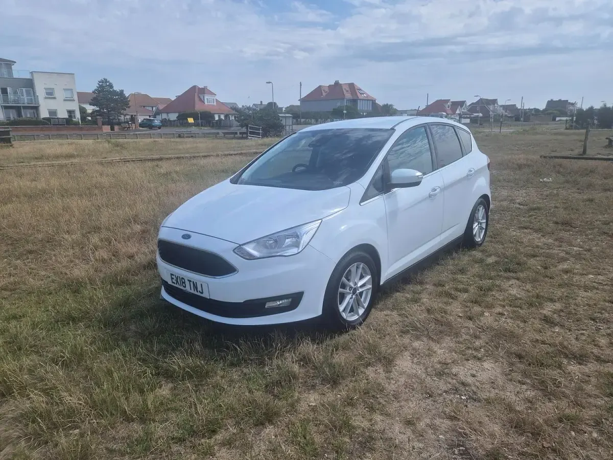 Used Ford C-MAX 2018 Frozen white MPV