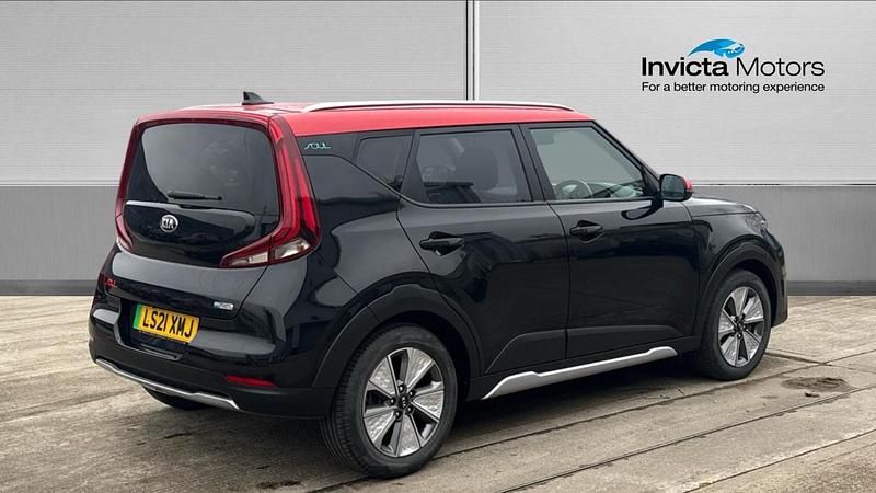 Used Kia Soul First Edition 150 kW (204 HP) 2021 Black SUV
