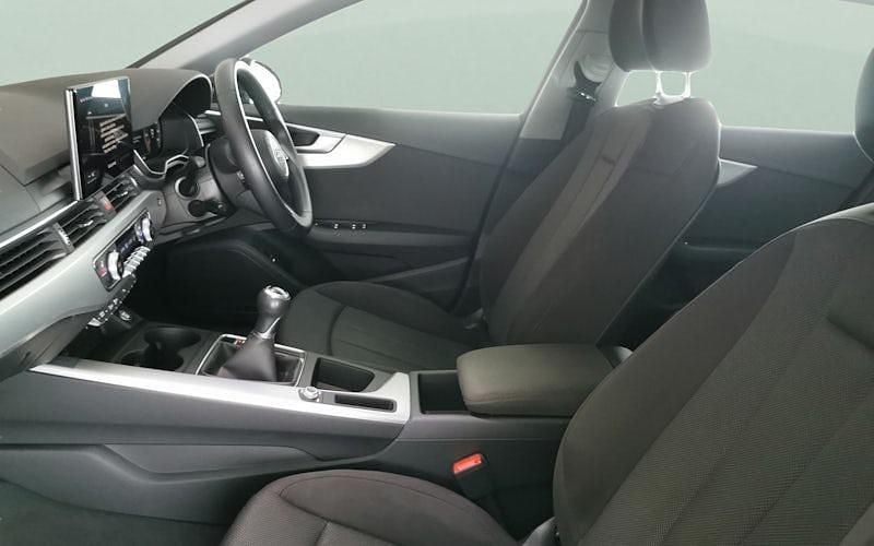 Used Audi A4 Design 150 HP (110 kW) 2021 Estate