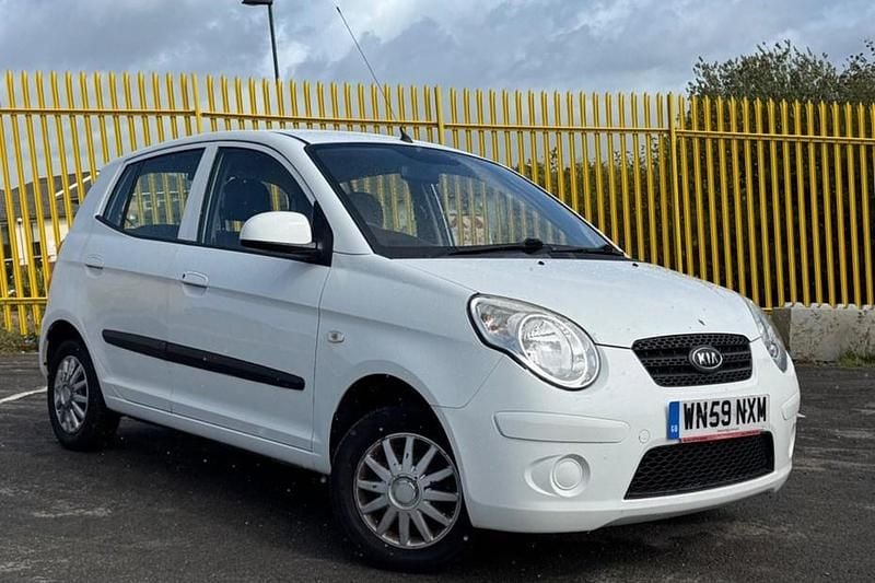 White Used 2009 Kia Picanto 2 Hatchback | £1,990 (Fair price) - Image 1/1