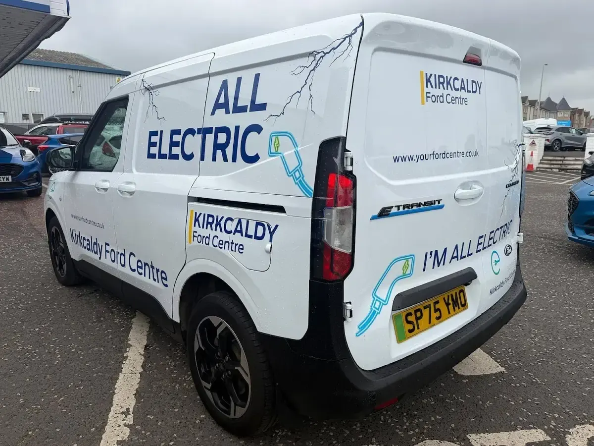 Used Ford Transit Limited 100 kW (136 HP) 2025 White Van