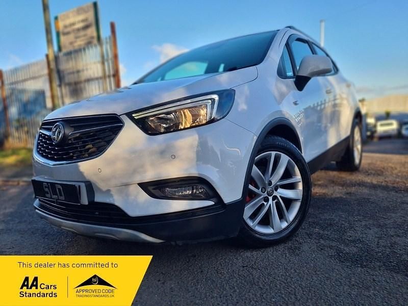 White Used 2017 Vauxhall Mokka Active SUV | £6,195 (Fair price) - Image 1/3