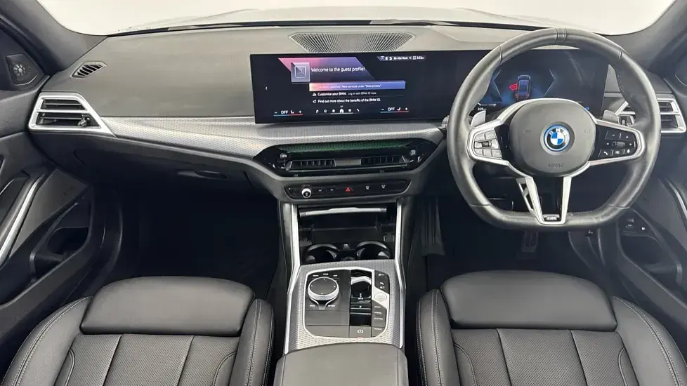 Used BMW 330 M Sport 292 HP (214 kW) 2025 Black Estate