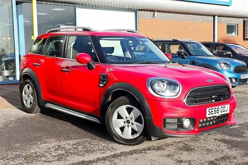 Used 2019 Mini Cooper S Countryman Classic SUV | £14,289 (Good price) - Image 1/1