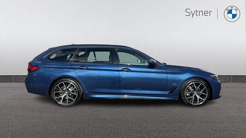 Usado BMW 520 M Sport 187 CV (137 kW) 2023 Azul Familiar