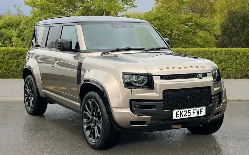 Used Land Rover Defender 635 HP (467 kW) 2024 SUV