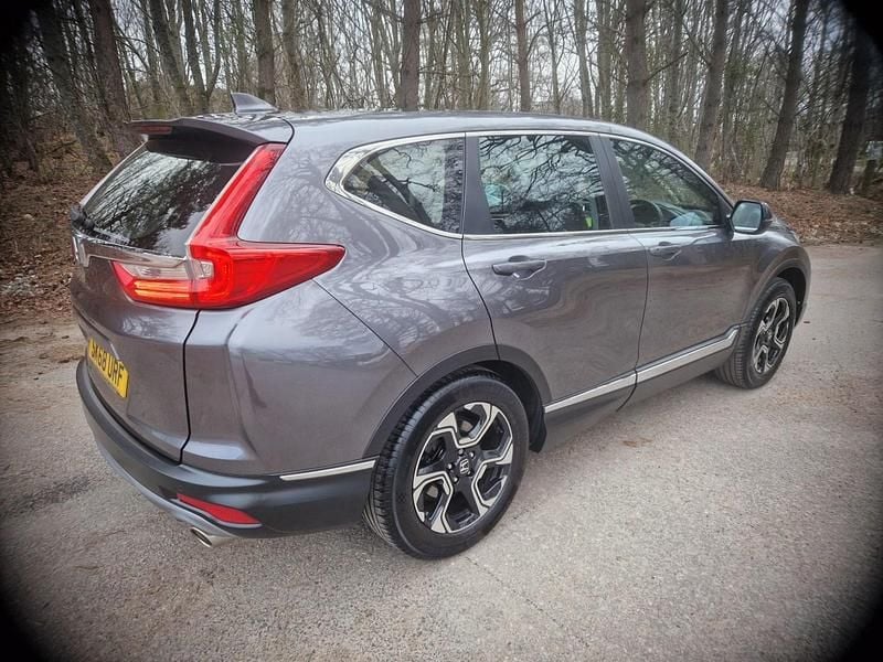 Used Honda CR-V SE 173 HP (127 kW) 2018 Grey SUV