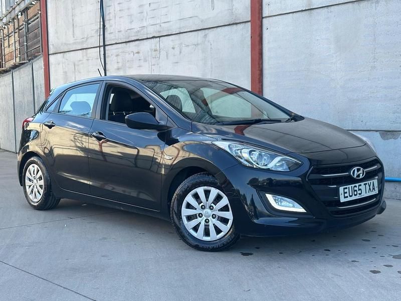 Used Hyundai i30 2015 Black Hatchback